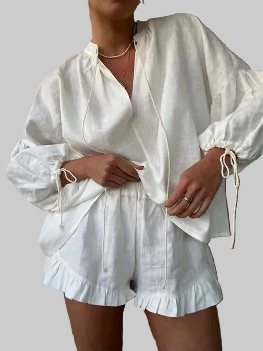 Damski Komplet Bluzka z Bufiastymi Rękawami i Szorty