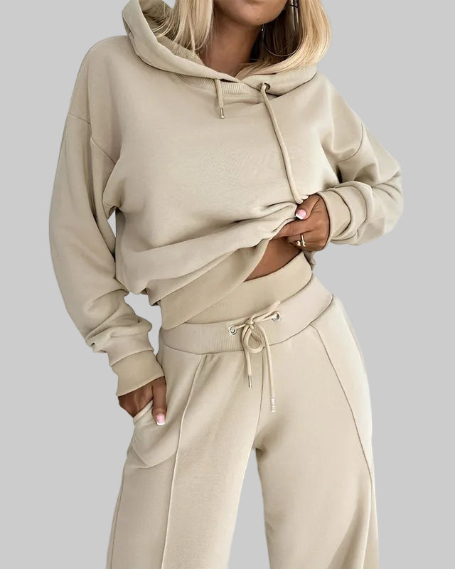 Damski komplet dresowy z kapturem i spodniami typu joggers