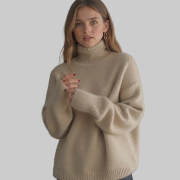 Damski sweter oversize z golfem i dzianinową powierzchnią