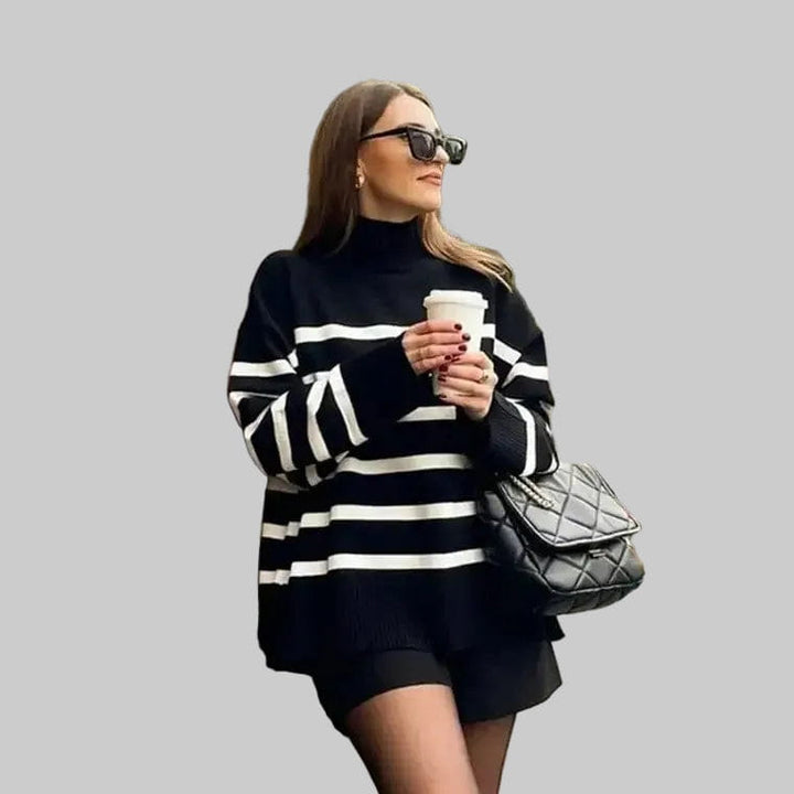 Damski Sweter z Wysokim Golfem w Poziome Paski z Długimi Rękawami