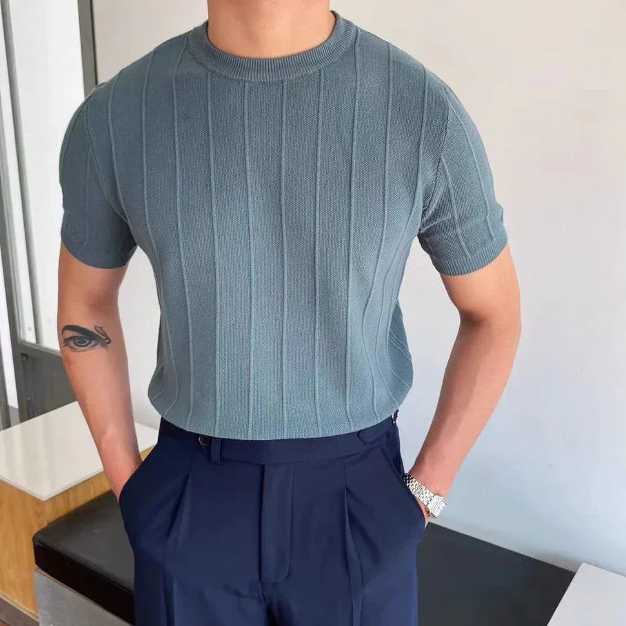 Męski T-Shirt z Okrągłym Dekoltem i Teksturowaną Powierzchnią w Prążki