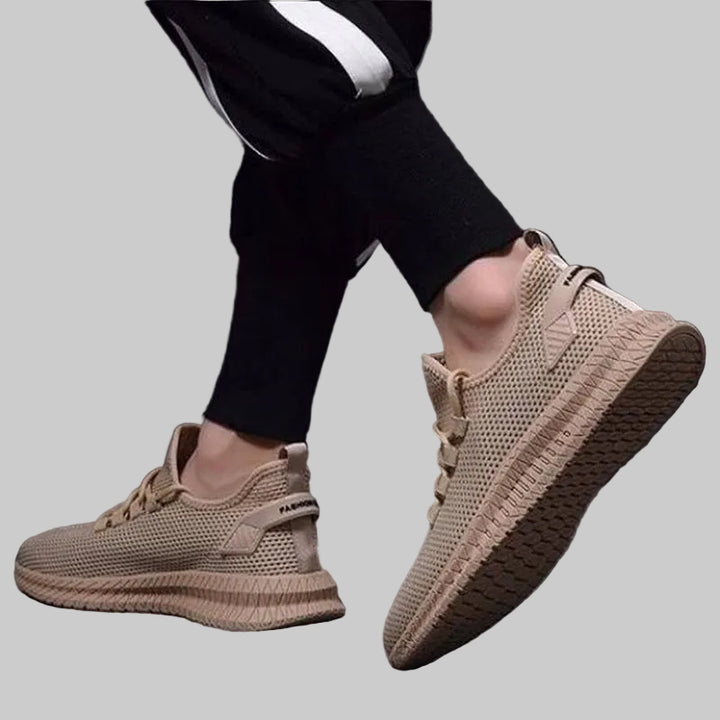 Męskie sneakersy sportowe z siateczką i elastyczną podeszwą